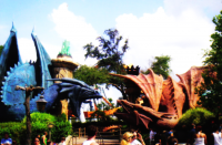 Dueling Dragons Roller Coaster